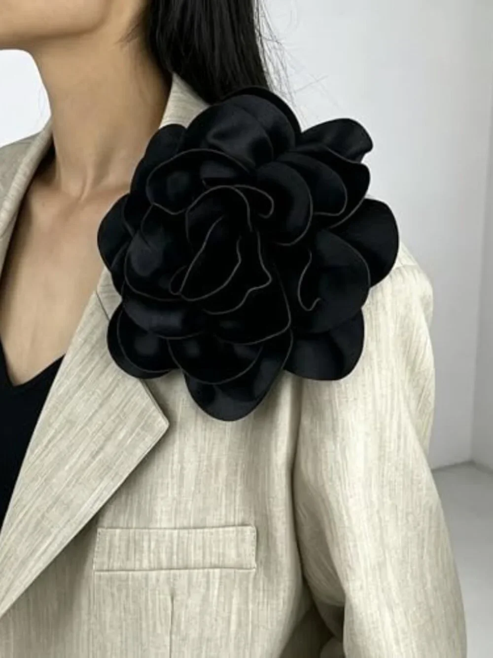 New - 20cm/7.87INDainty Satin Fabric Rose Flower Brooches Elegant‎ Camellia